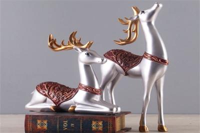 華(hua)通(tong)工(gong)藝品 匠心獨運，工(gong)藝(yi)傳承的(de)藝術(shu)瑰(gui)寶(bao)