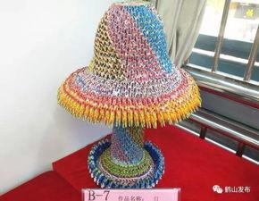 變廢為(wei)寶 鶴(he)山匠人用(yong)廢棄(qi)品(pin)創作驚(jing)艷工(gong)藝(yi)品(pin)